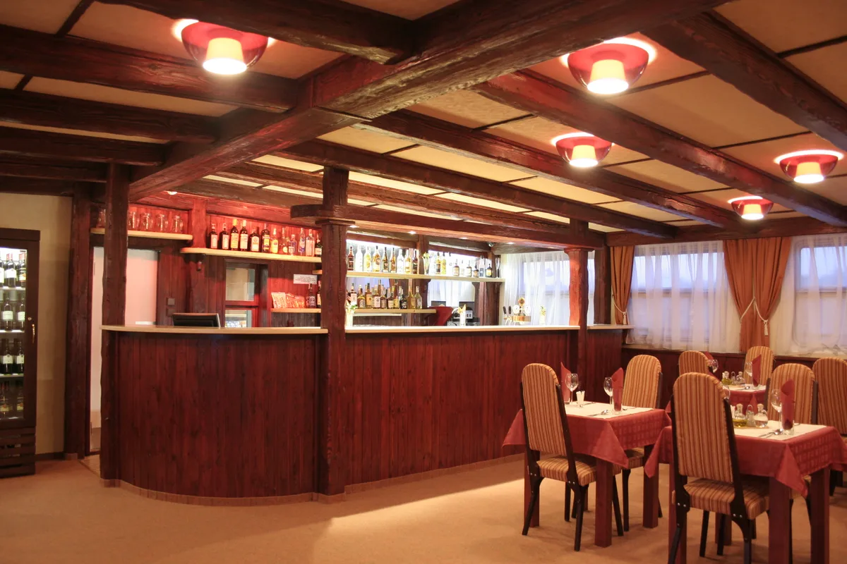 Botel Restaurant